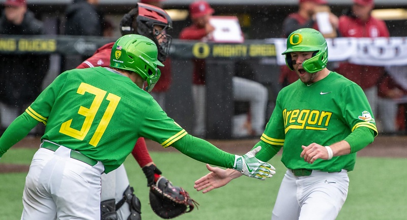 Oregon Ducks sneak into D1Baseball's Preseason Top 25 Rankings